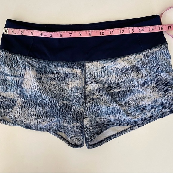 Lululemon || Run Times Short II 4" Mesh Scape Multi / True Navy 8 - Picture 7 of 10